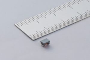 村田製作所 使用温度上限150℃に対応した、車載CAN-FD向け金属端子構造のコモンモードチョークコイルを商品化